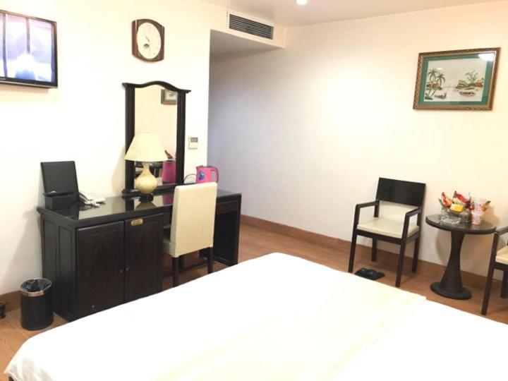Lakeside 2 Hotel Nam Dinh Nhu Thuc Extérieur photo